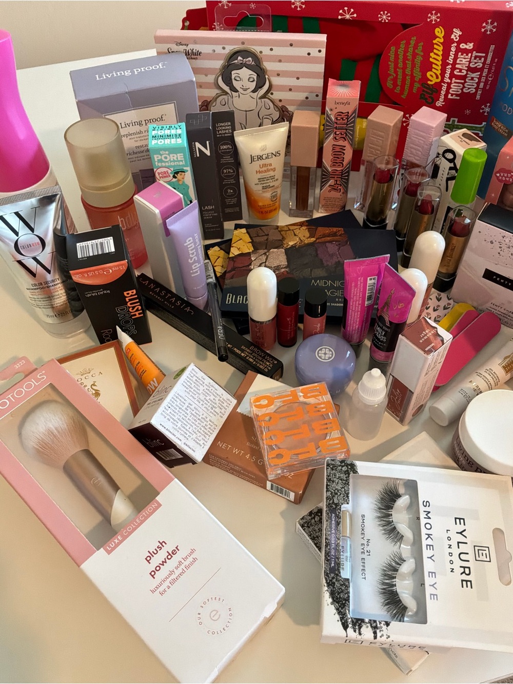 Assorted Women’s Skincare & Beauty Set by Various Brands New - Picture 4 of 6